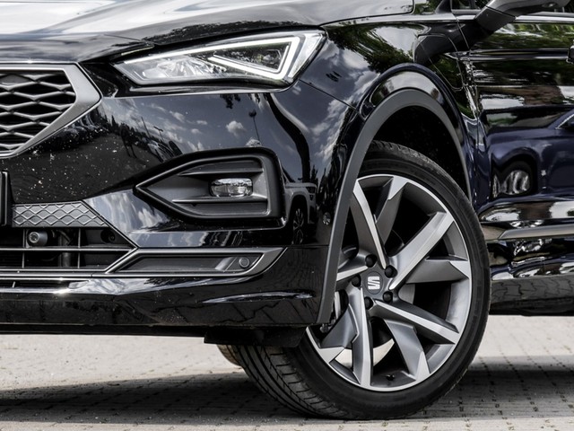 Seat Tarraco HYBRID FR PANO CAM LM20 E-KLAPPE NAVI