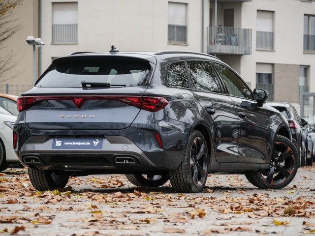 Cupra Leon ST 1.5 DSG PANO NAV ACC ELECK HECKKL MATRIX