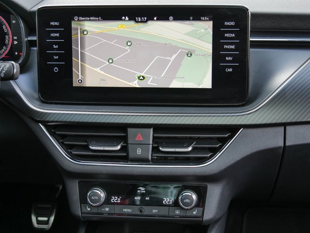 Skoda Kamiq 1.5 MONTE CARLO PANO CAM LM18 LED NAVI DAB