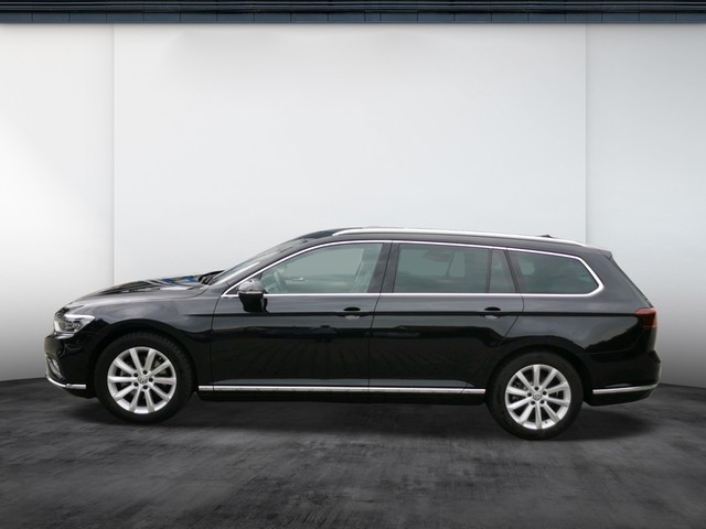 Volkswagen Passat Variant 2.0 ELEGANCE AHK CAM LM17 EKLAPPE