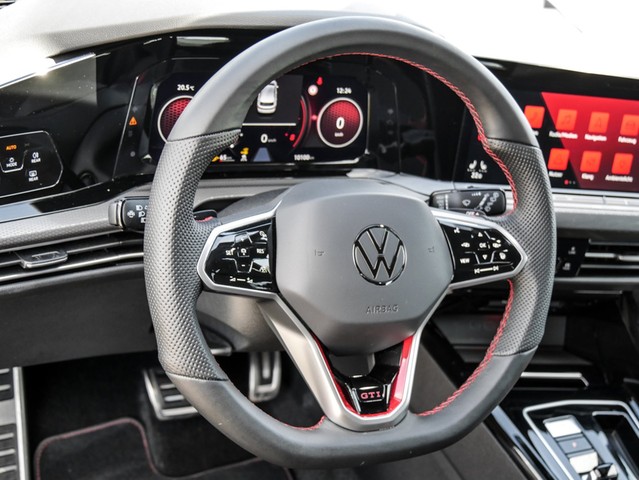 Volkswagen Golf VIII 2.0 GTI CLUBSPORT BLACKSTYLE CAM LM18