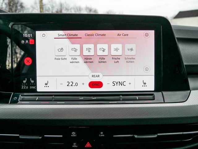 Volkswagen Golf Variant VIII 1.5 eTSI MOVE STANDHZ CAM NAVI