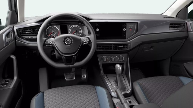 Volkswagen Polo 1.6 IQ.DRIVE ACC ALU NAVI SITZHEIZ EINPARKH