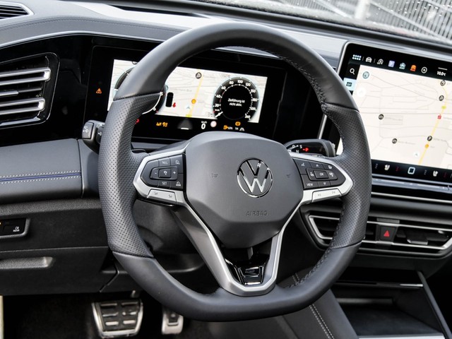 Volkswagen Tiguan 2.0 TDI R-LINE DSG LEDER HARMANKARDON AHK