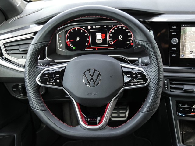 Volkswagen Polo 2.0 GTI CAM ALU18" MatrixLED NAVI SITZHEIZ.