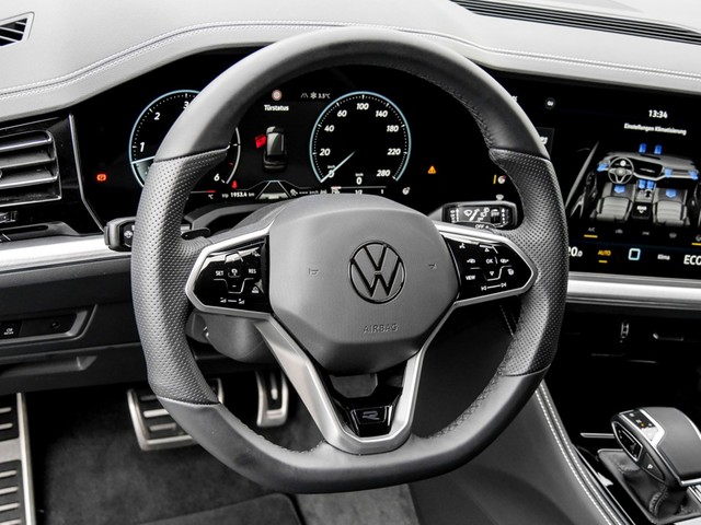 Volkswagen Touareg V6 TDI R-LINE STANDHZG NACHTSICHT LM22