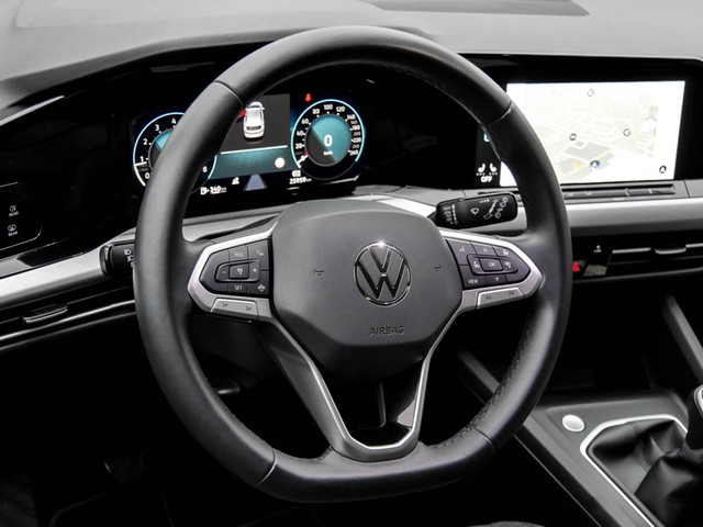 Volkswagen Golf VIII 1.5 LIFE ALU LED NAVI SITZHEIZUNG DAB+