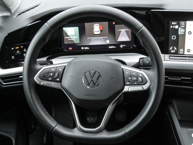 Volkswagen Golf VIII 1.5 LIFE ALU LED NAVI SITZHEIZUNG DAB+