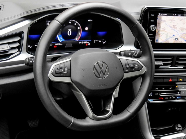 Volkswagen T-Roc 1.0 LIFE LED ALU NAVI SITZHEIZUNG DAB+ USB