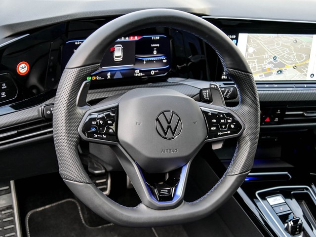 Volkswagen Golf Variant VIII 2.0 R 4X4 AHK CAM ACC LM18 NAVI