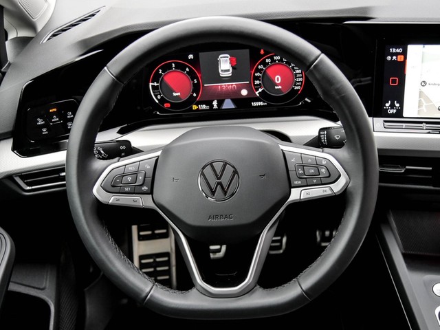 Volkswagen Golf Variant VIII 2.0 MOVE KAMERA ACC ALU NAVI