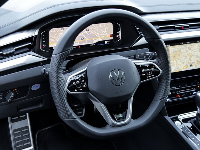 Volkswagen Arteon Shooting Brake HYBRID R-LINE LEDER PANO