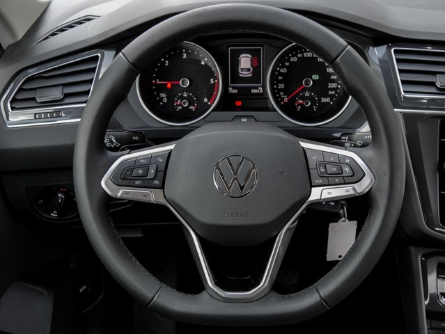 Volkswagen Tiguan 2.0 LIFE 4X4 AHK LM18 LED NAVI SITZHEIZUNG