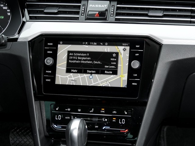 Volkswagen Passat Variant 1.5 BUSINESS ACC LED ALU NAVI