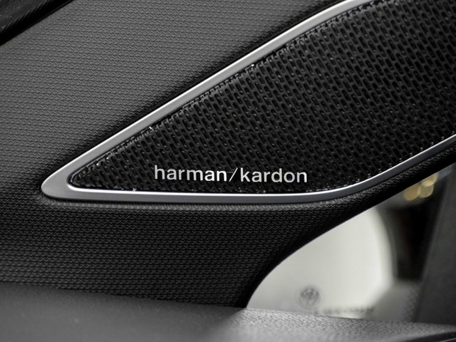 Volkswagen Golf GTI NAVI PANO BLACKSTYLE HARMANKARDON