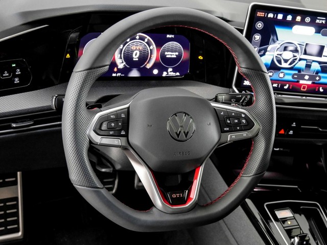 Volkswagen Golf GTI NAVI PANO BLACKSTYLE HARMANKARDON