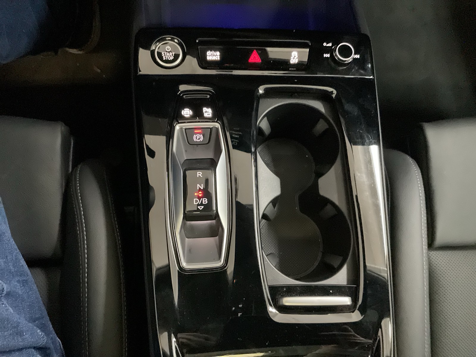 Audi Q6 e-tron quattro S LINE TECH PRO PANO B&O CAM