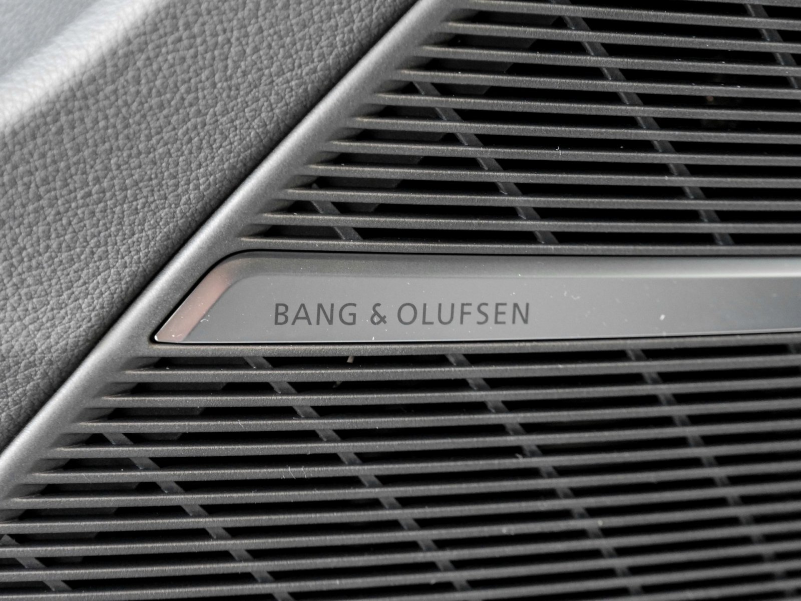Audi Q7 50 TDI quattro tiptronic S Line Pano+Standheizung+AHK+Memory+B&O+