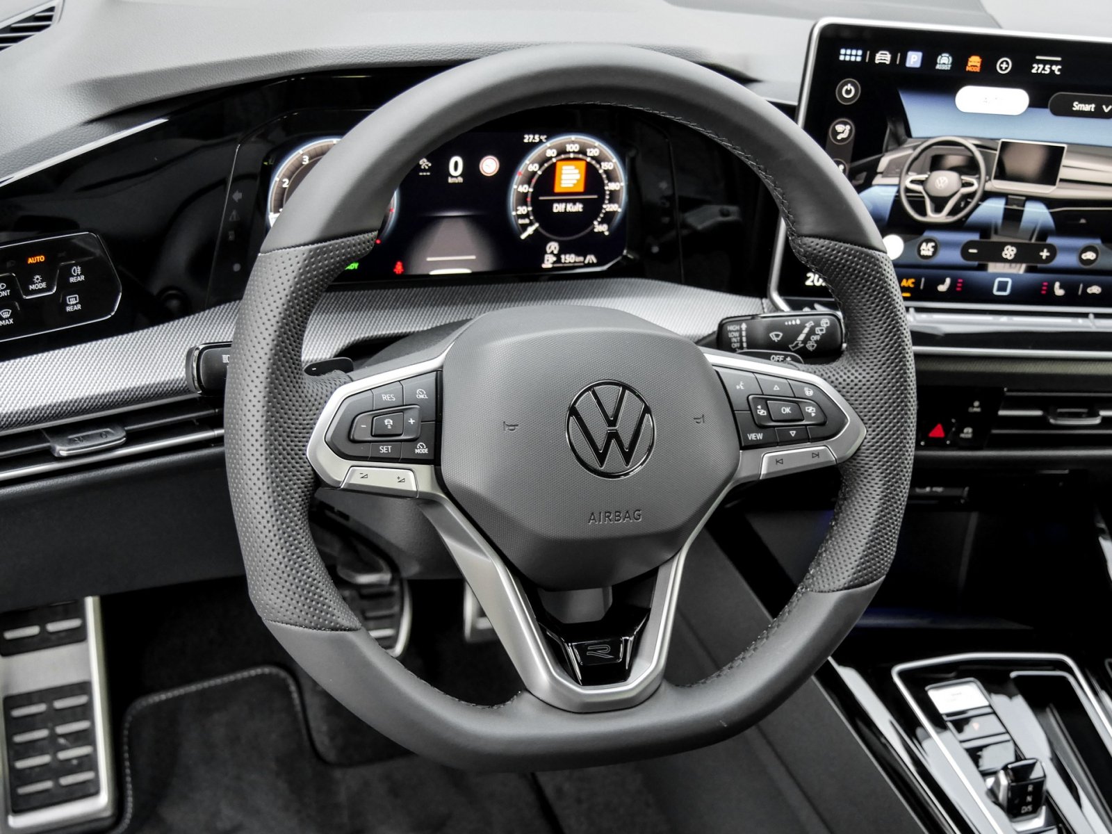 Volkswagen Golf Variant 1.5 R-LINE DSG BLACKSTYLE eKLAPPE