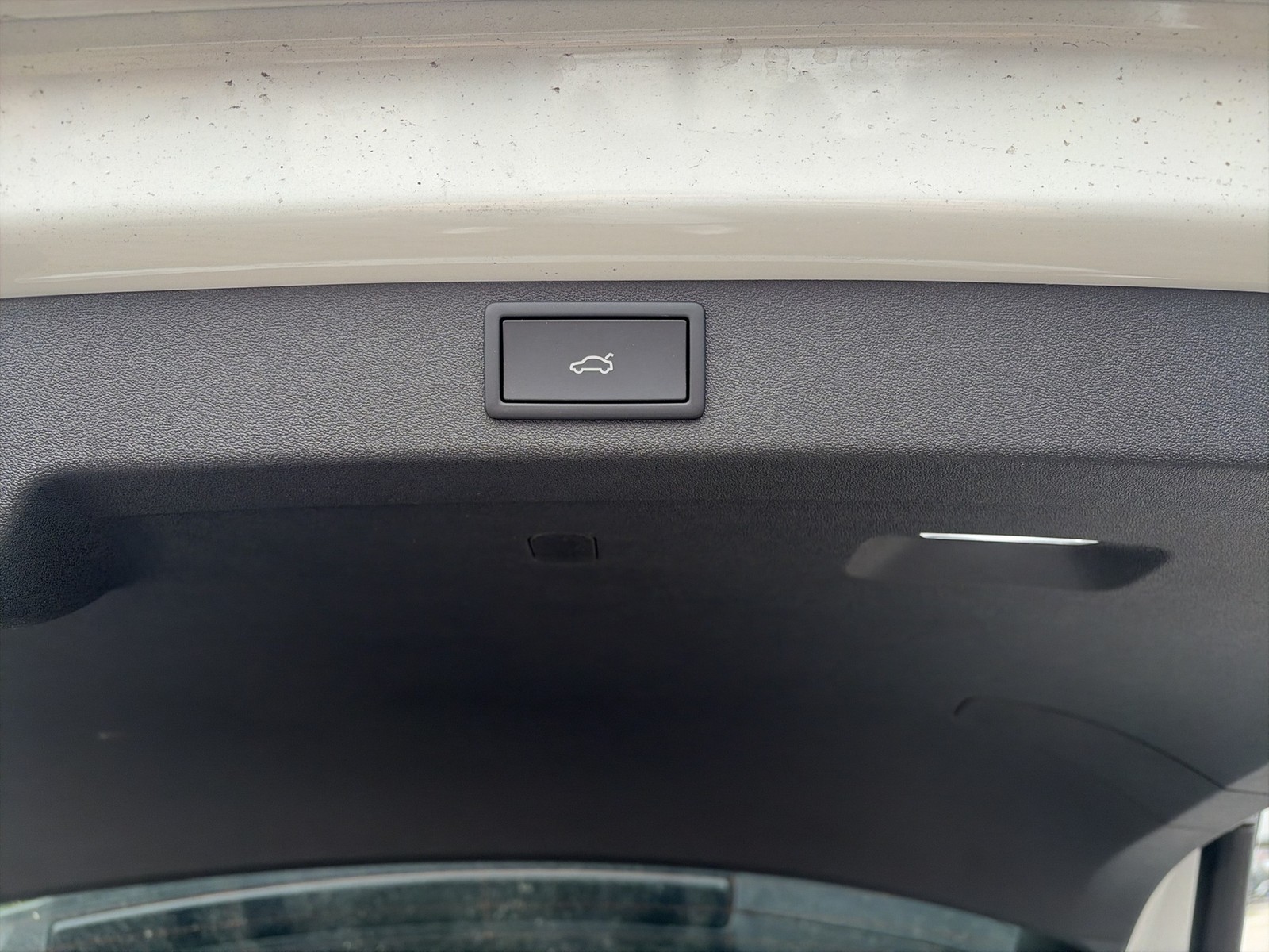 Skoda Enyaq 85 LOFT WÄRMEPUMPE CANTON AHK 360°CAM LM20
