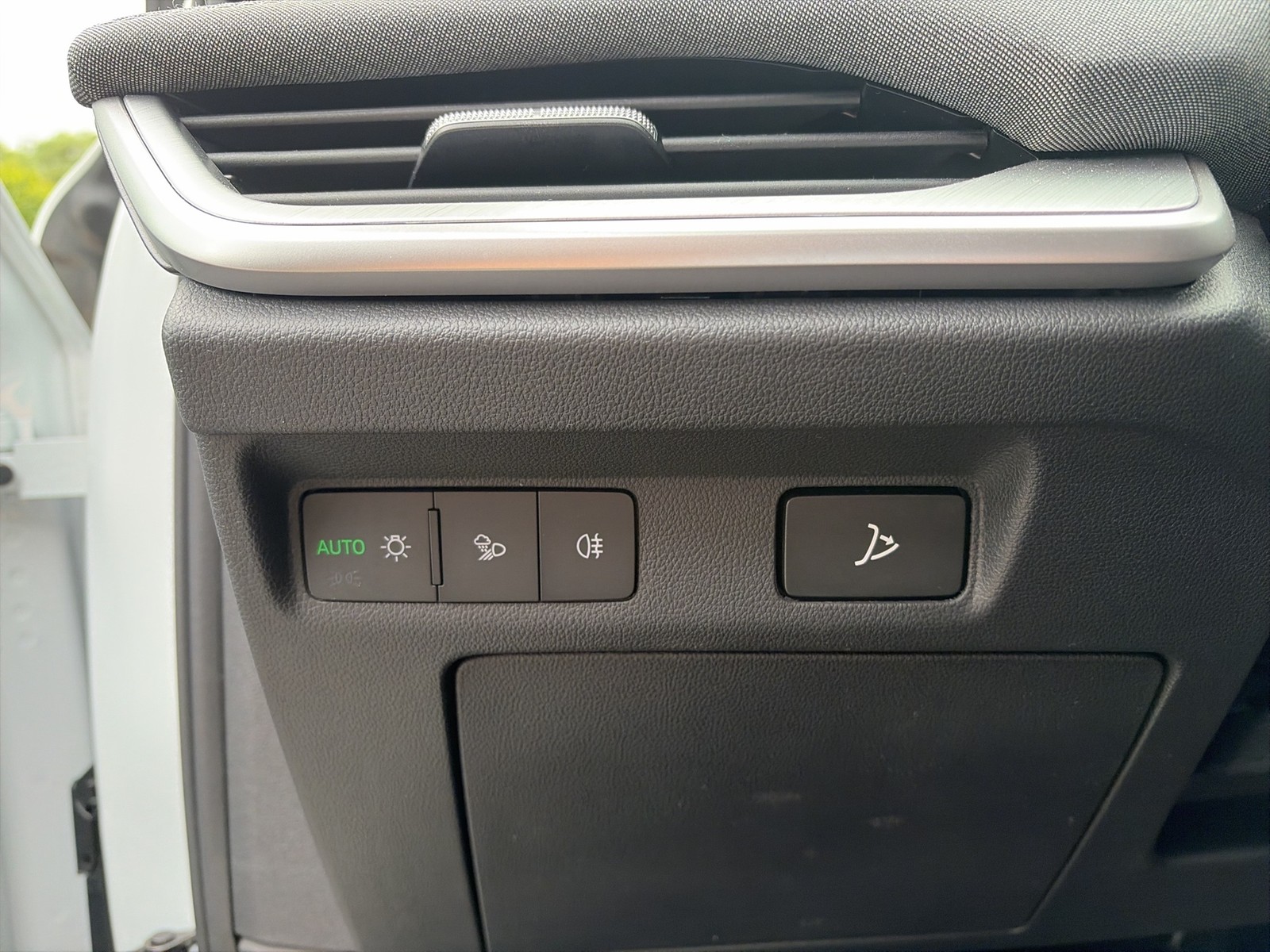 Skoda Enyaq 85 LOFT WÄRMEPUMPE CANTON AHK 360°CAM LM20