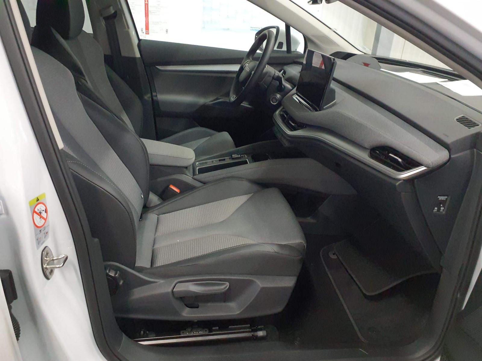 Skoda Enyaq 85 LOFT WÄRMEPUMPE CANTON AHK 360°CAM LM20