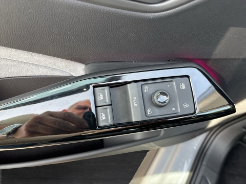 Volkswagen ID.3 Pro MOVE CAM ACC LM19 NAVI CARPLAY SITZHEIZ