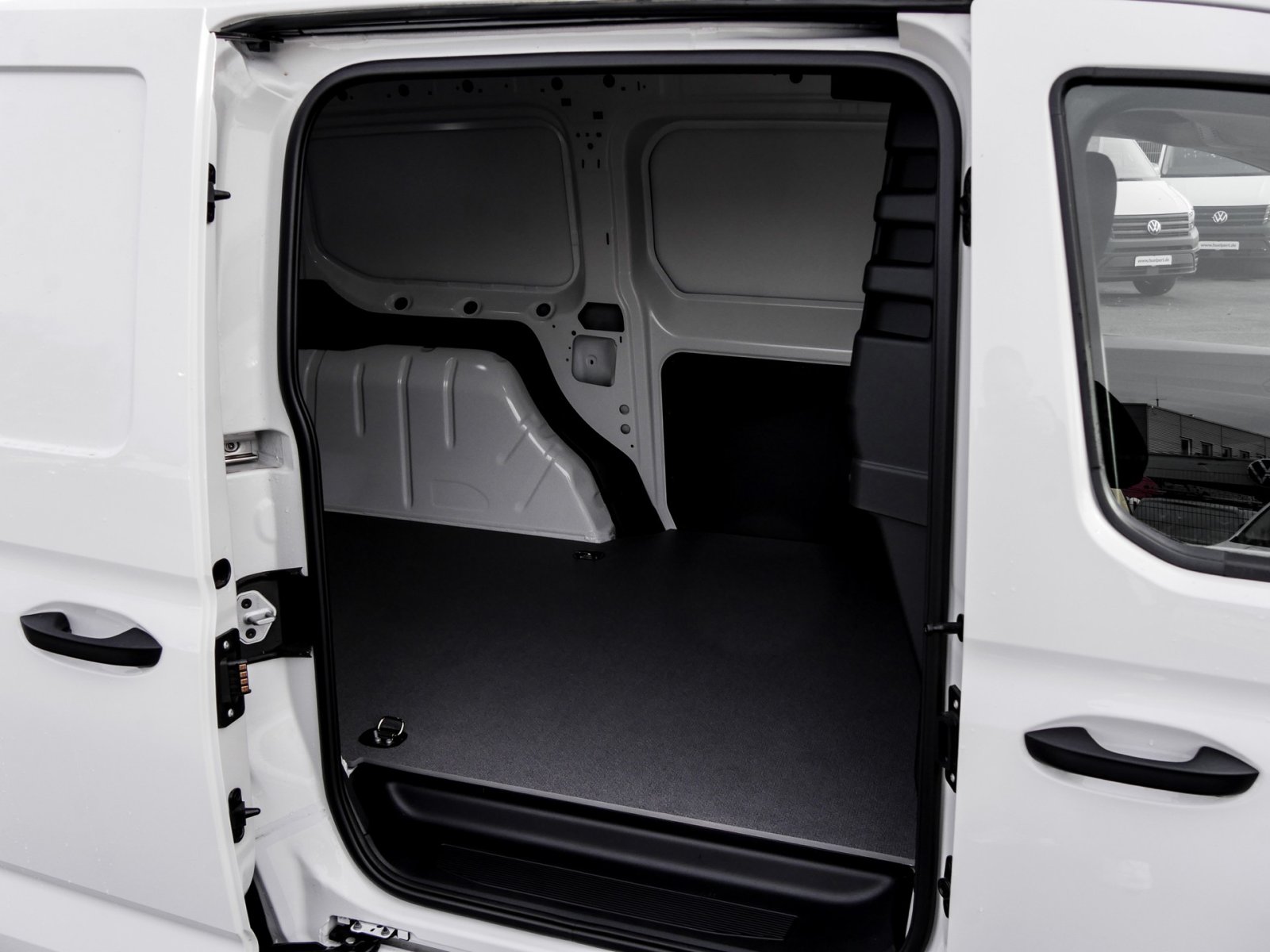 Volkswagen Caddy Maxi CARGO AHK-VORB. CARPLAY KLIMA