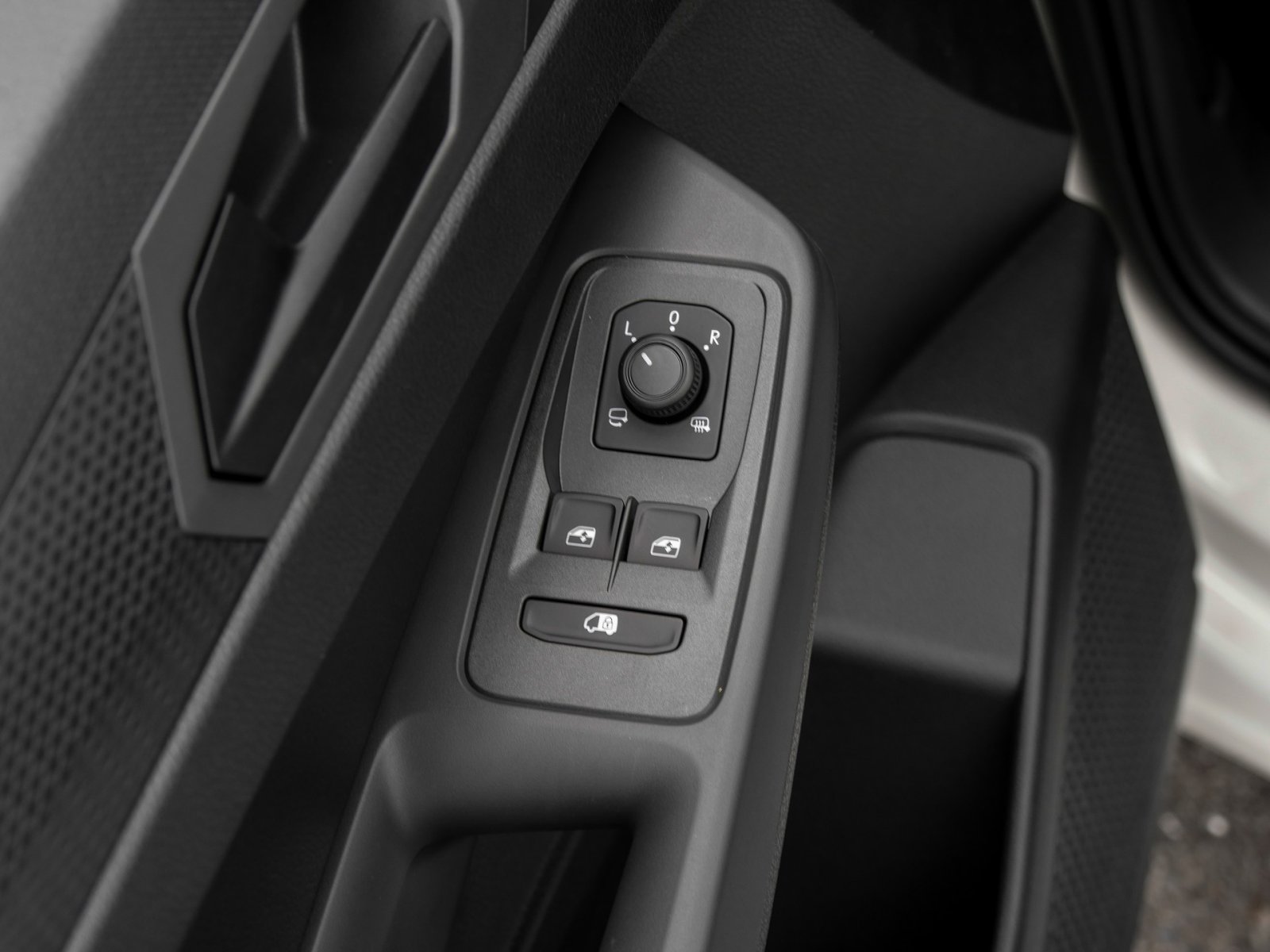 Volkswagen Caddy Maxi CARGO AHK-VORB. CARPLAY KLIMA