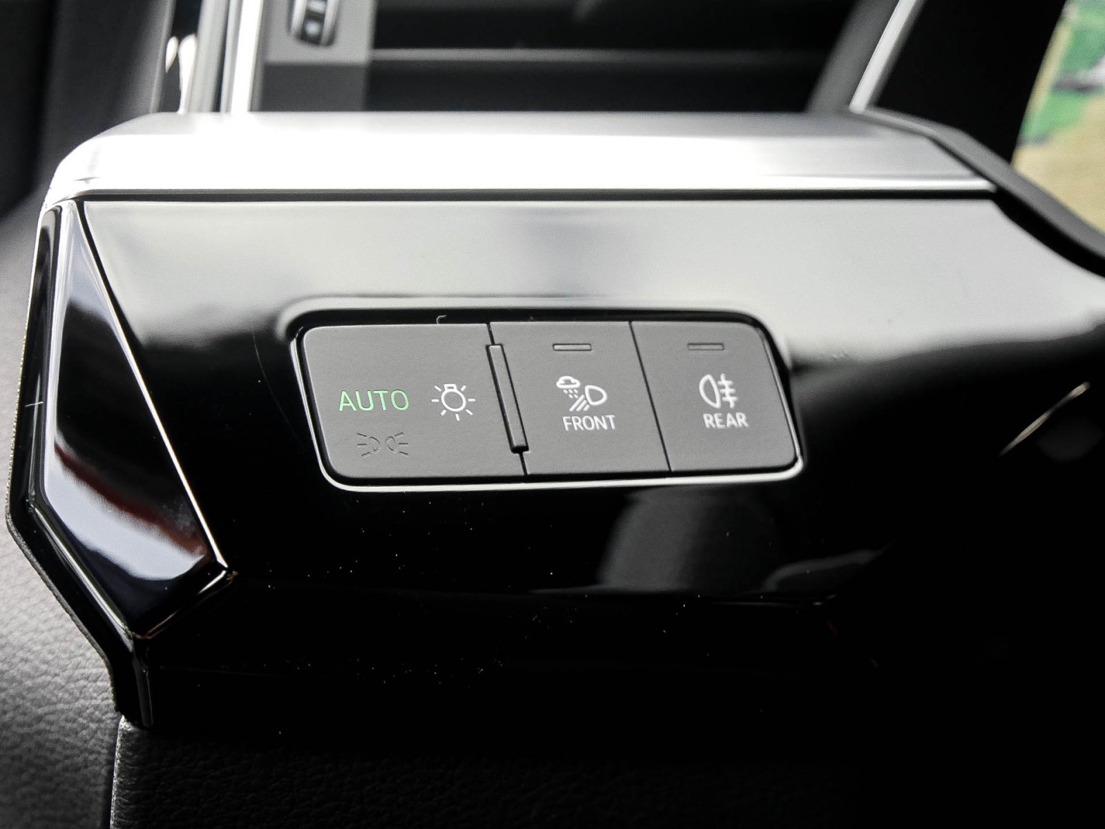 Audi Q8 e-tron Sportback 55 quattro S LINE AHK LM20