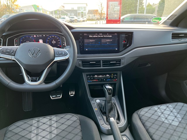 Volkswagen Polo 1.0 R-LINE PANO ACC ALU17" MATRIX NAVI