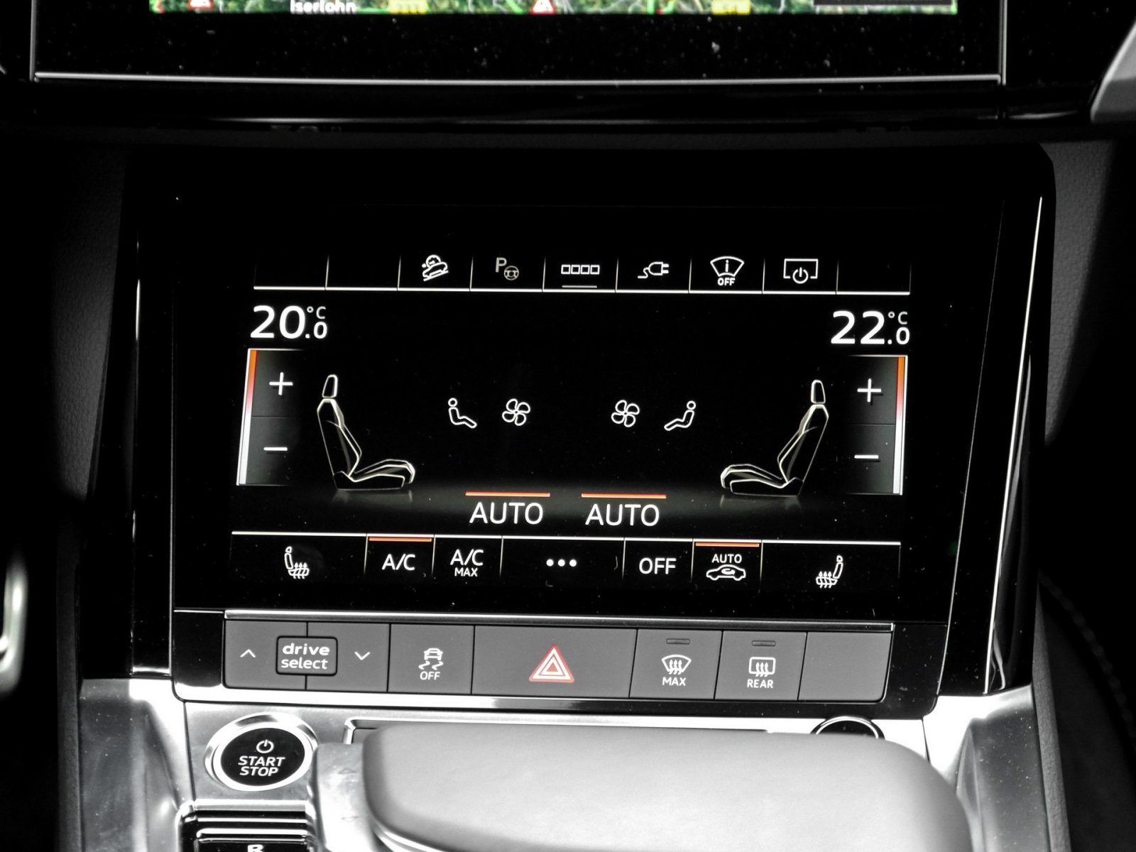 Audi Q8 e-tron Sportback 55 quattro S LINE AHK LM20