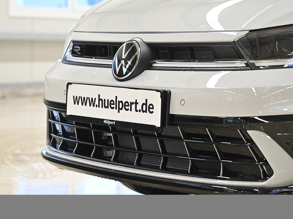 Volkswagen Polo 1.0 R-LINE DSG SPORTPAKET NAVI CAM LM17