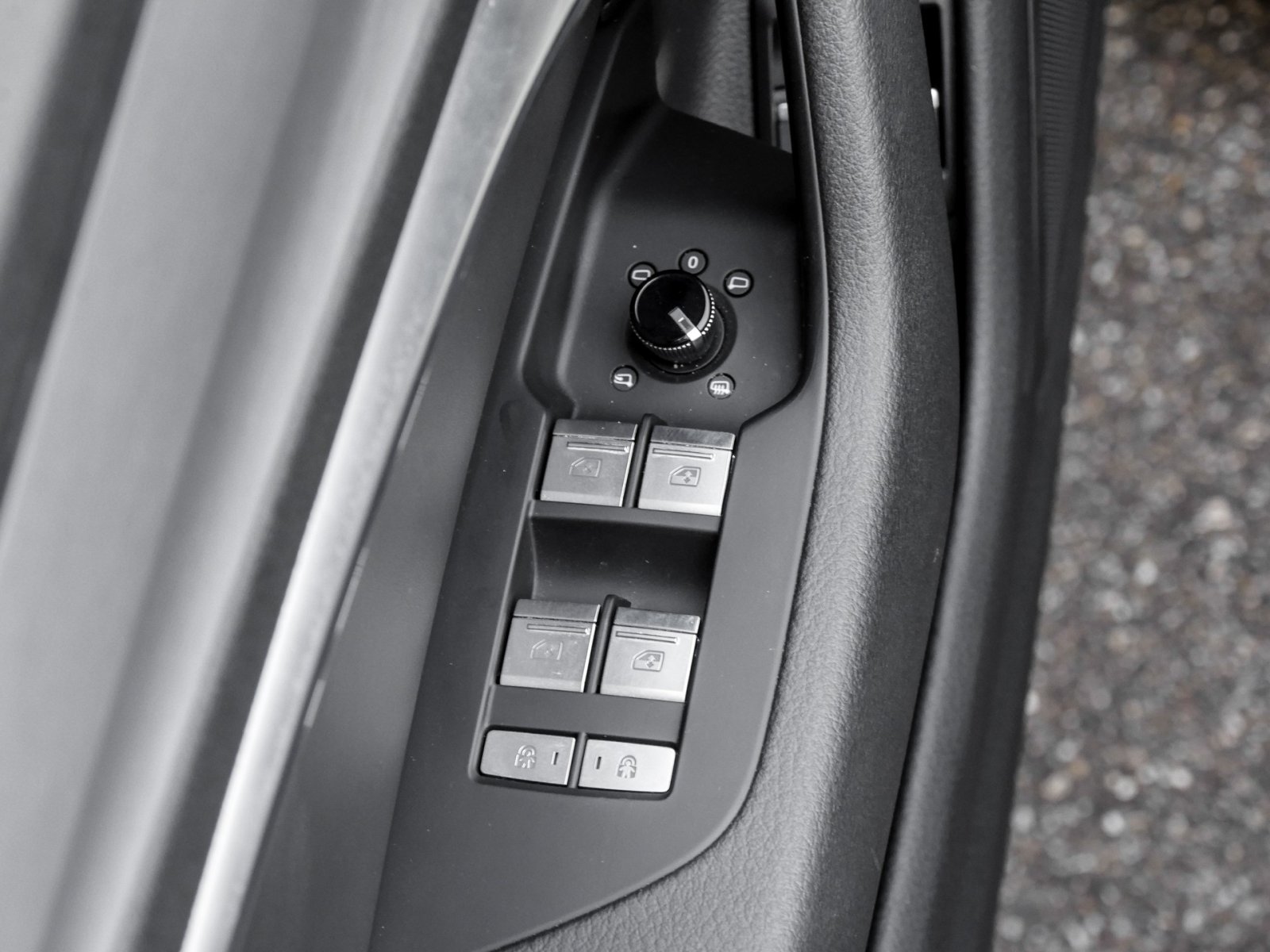 Audi A6 50 quattro HYBRID S LINE BLACKPAK CAM LM19
