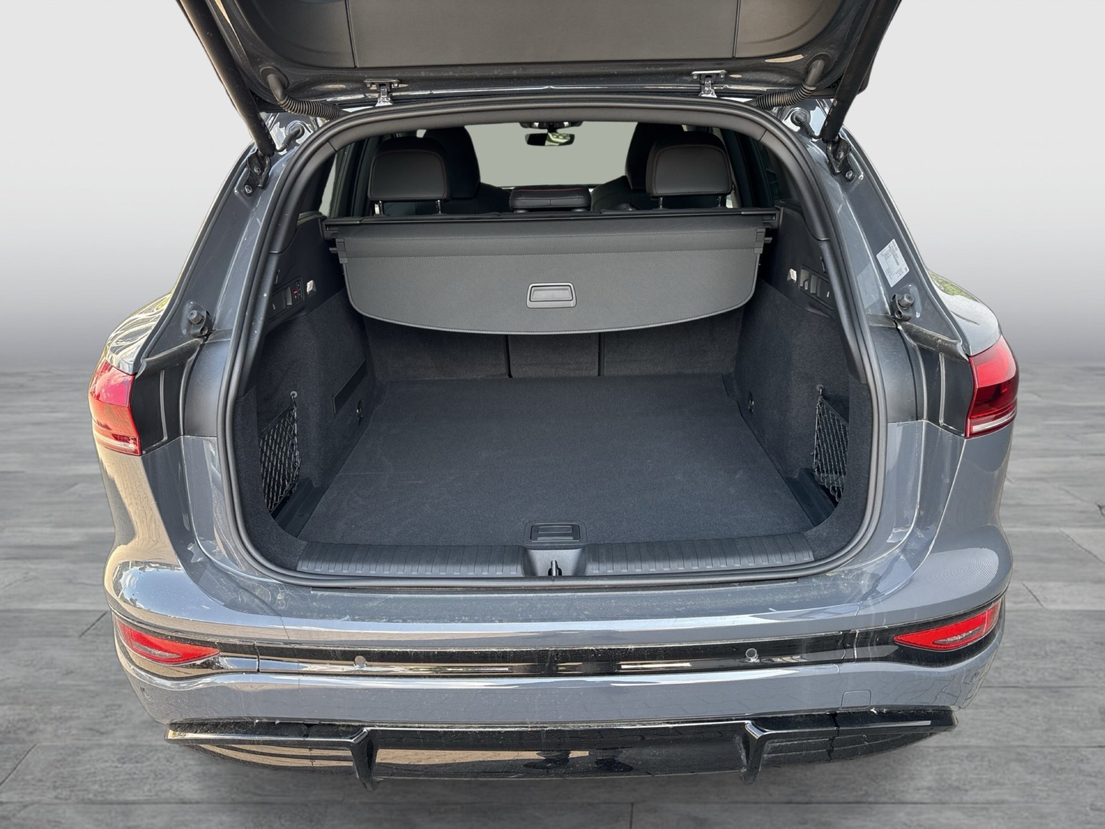 Audi Q6 e-tron quattro S LINE BLACKPAK TECHPRO MATRIX