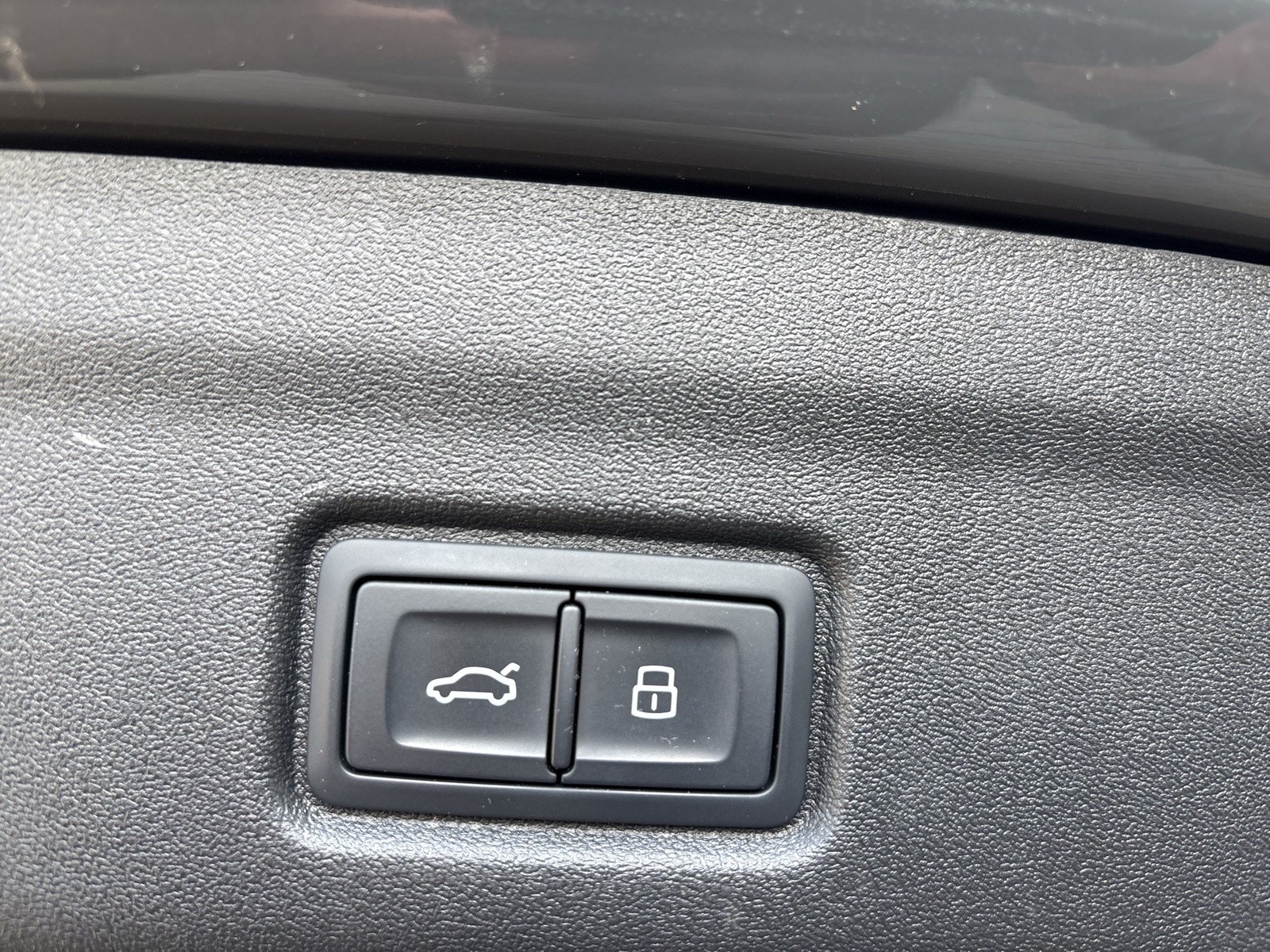 Audi Q6 e-tron quattro S LINE BLACKPAK TECHPRO MATRIX