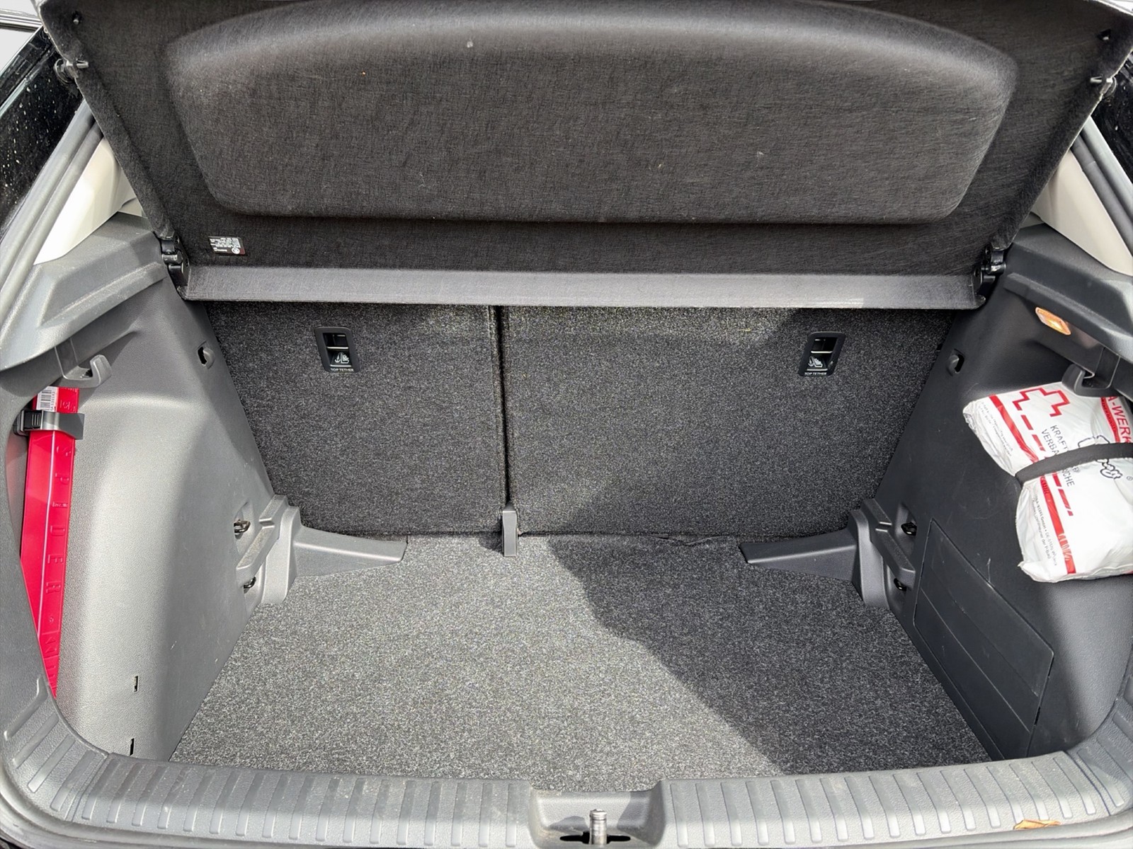 Skoda Fabia Essence 1,0TSI KLIMAANLGE PARKSENSOREN
