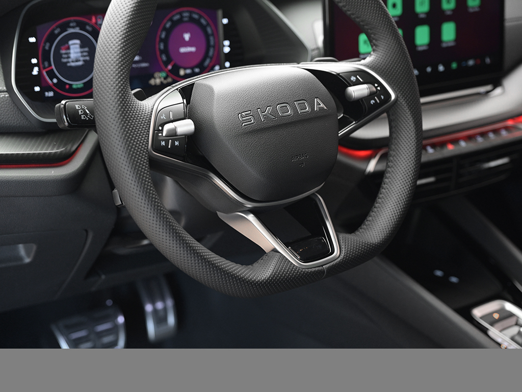 Skoda Octavia Combi 1.5 e-TEC SPORTLINE CAM ACC LM18