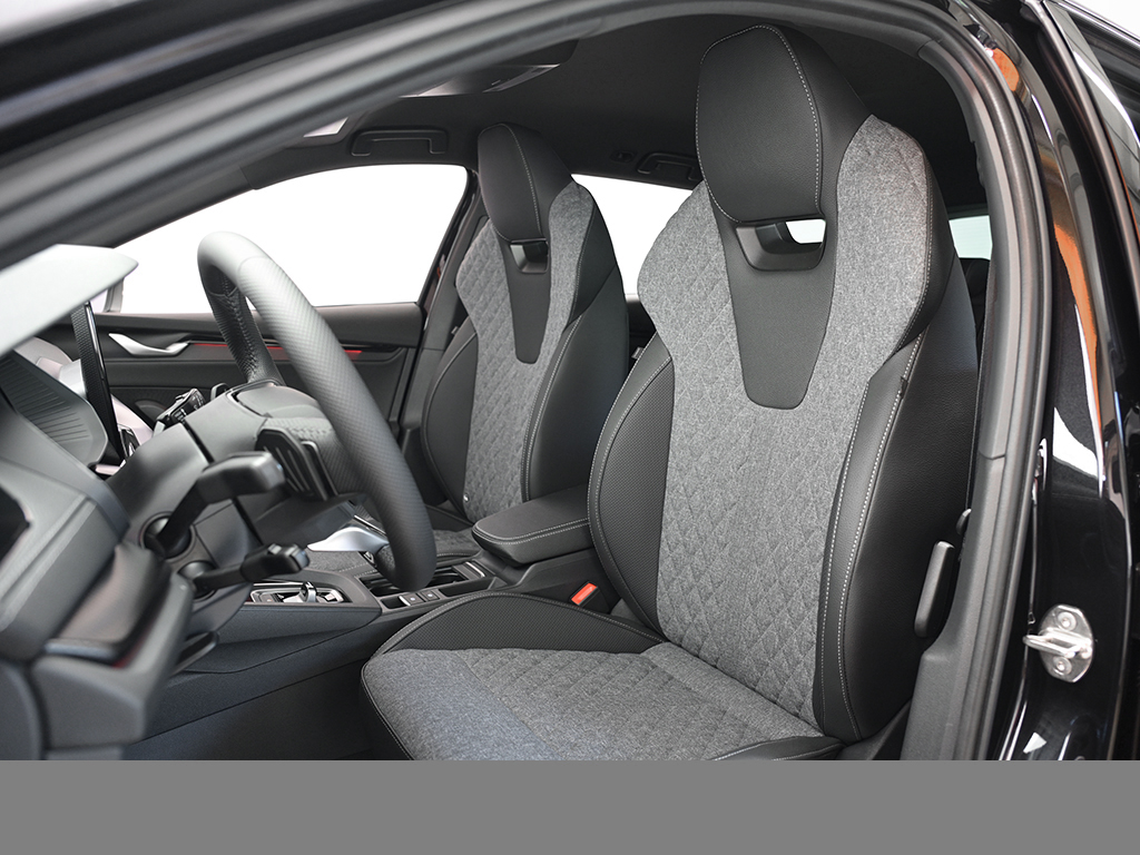 Skoda Octavia Combi 1.5 e-TEC SPORTLINE CAM ACC LM18