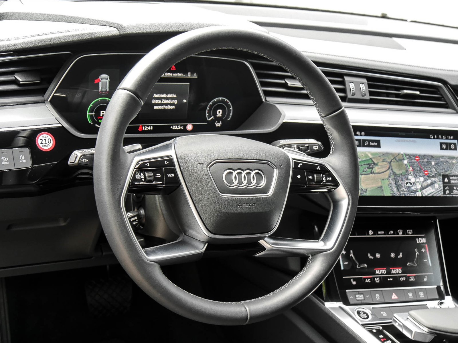Audi Q8 e-tron 50 quattro advanced AHK CAM ACC LM20