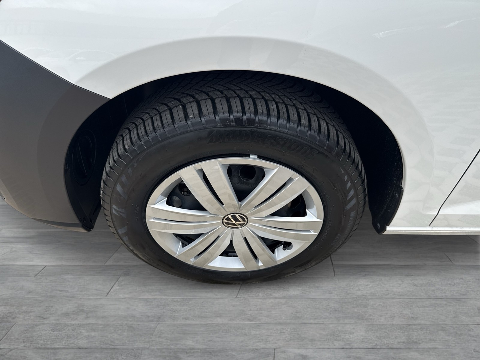 Volkswagen Caddy Maxi 1.5 DSG APP-CONNECT ALLWETTERREIFEN