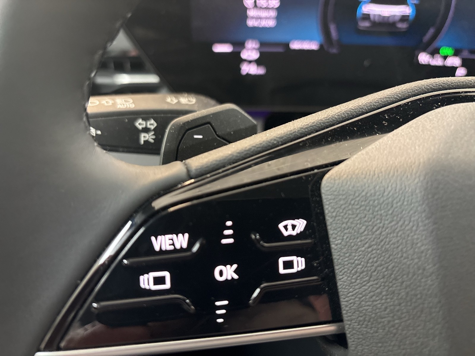 Audi Q6 e-tron quattro S LINE BLACKPAK TECHPRO 21"
