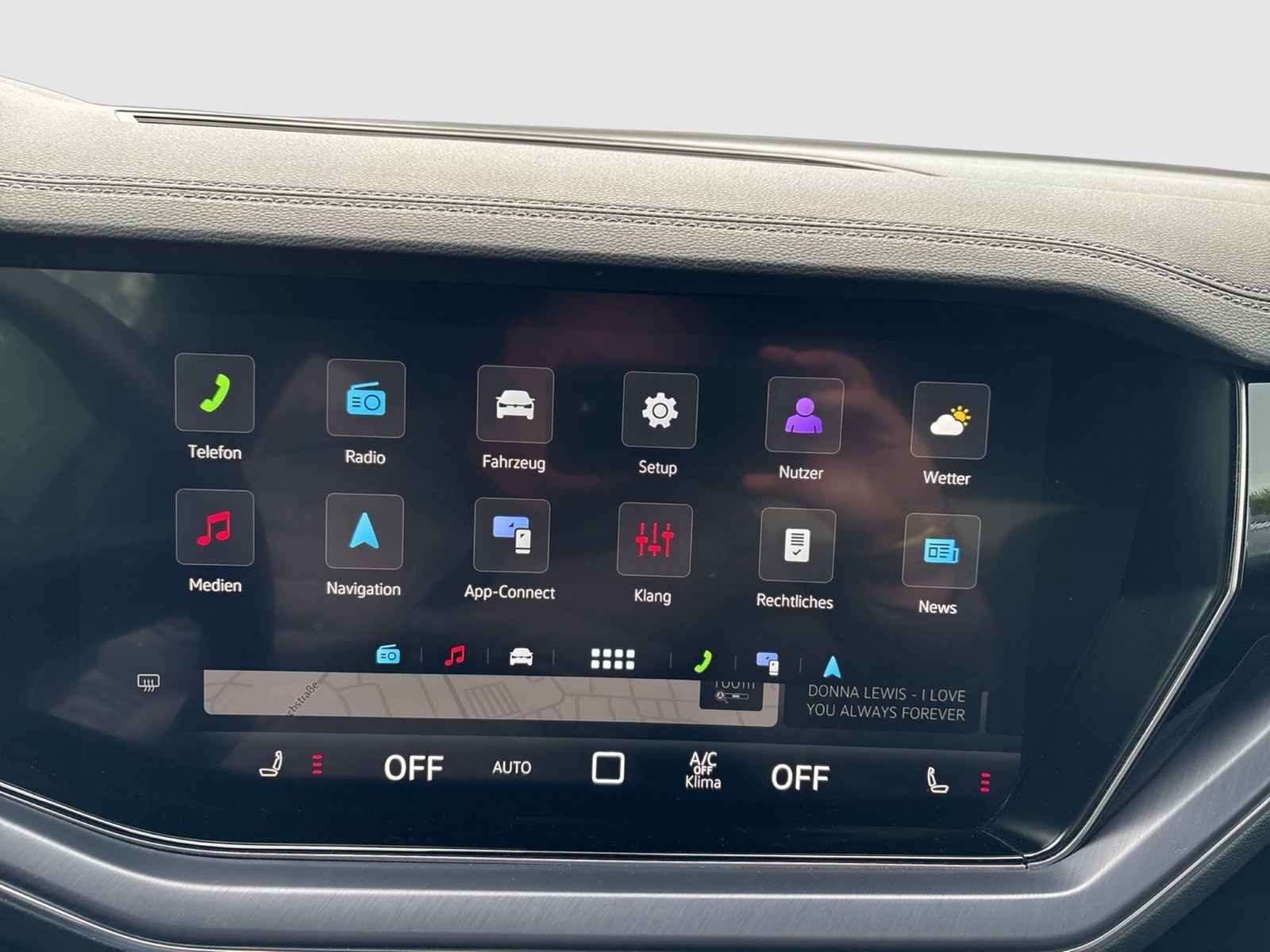 Volkswagen Touareg HYBRID R DYNAUDIO AHK CAM ACC LM21 NAVI