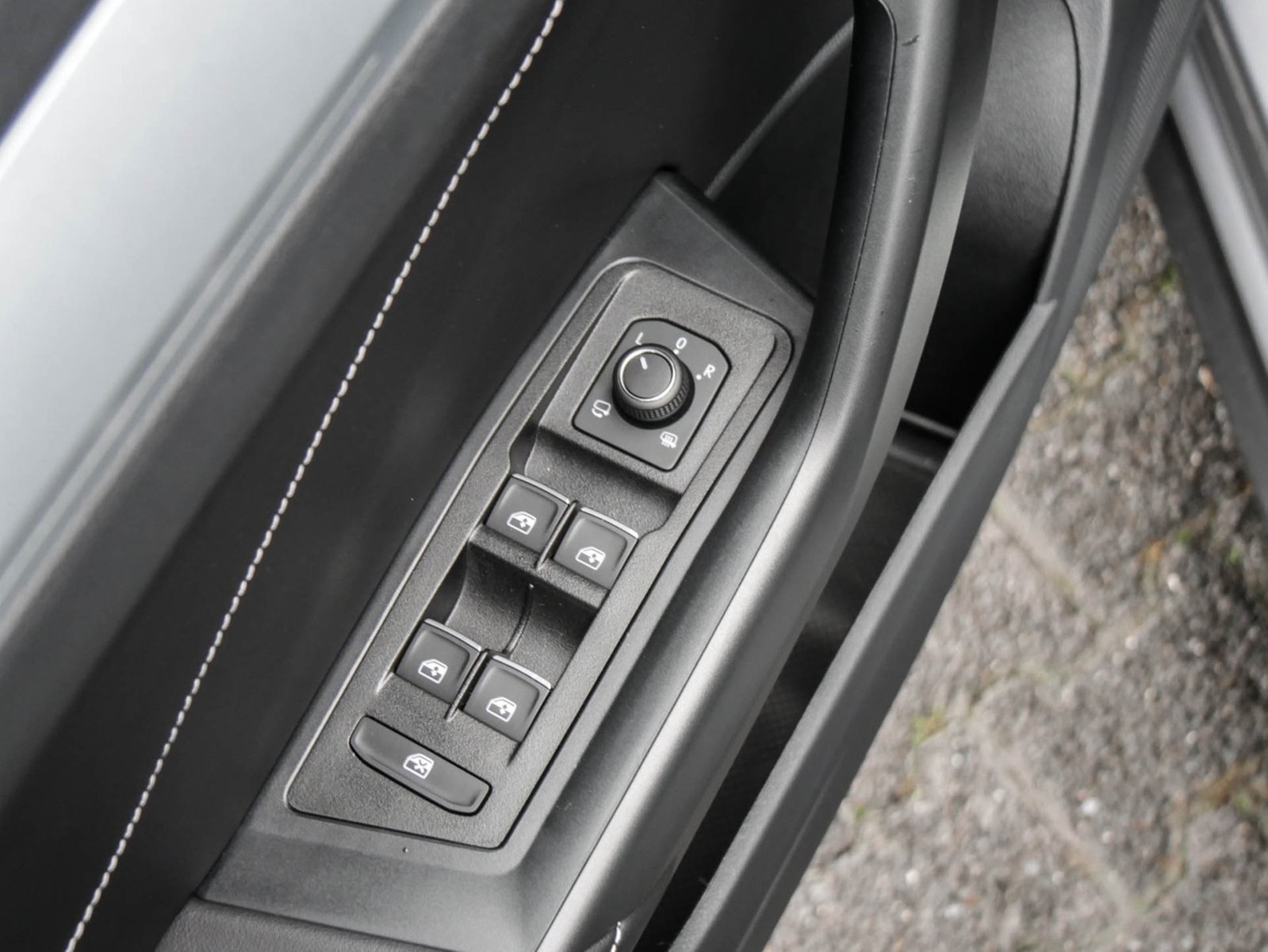 Volkswagen T-Roc 2.0 GOAL AHK CAM ACC LM17 NAVI SITZHEIZUNG