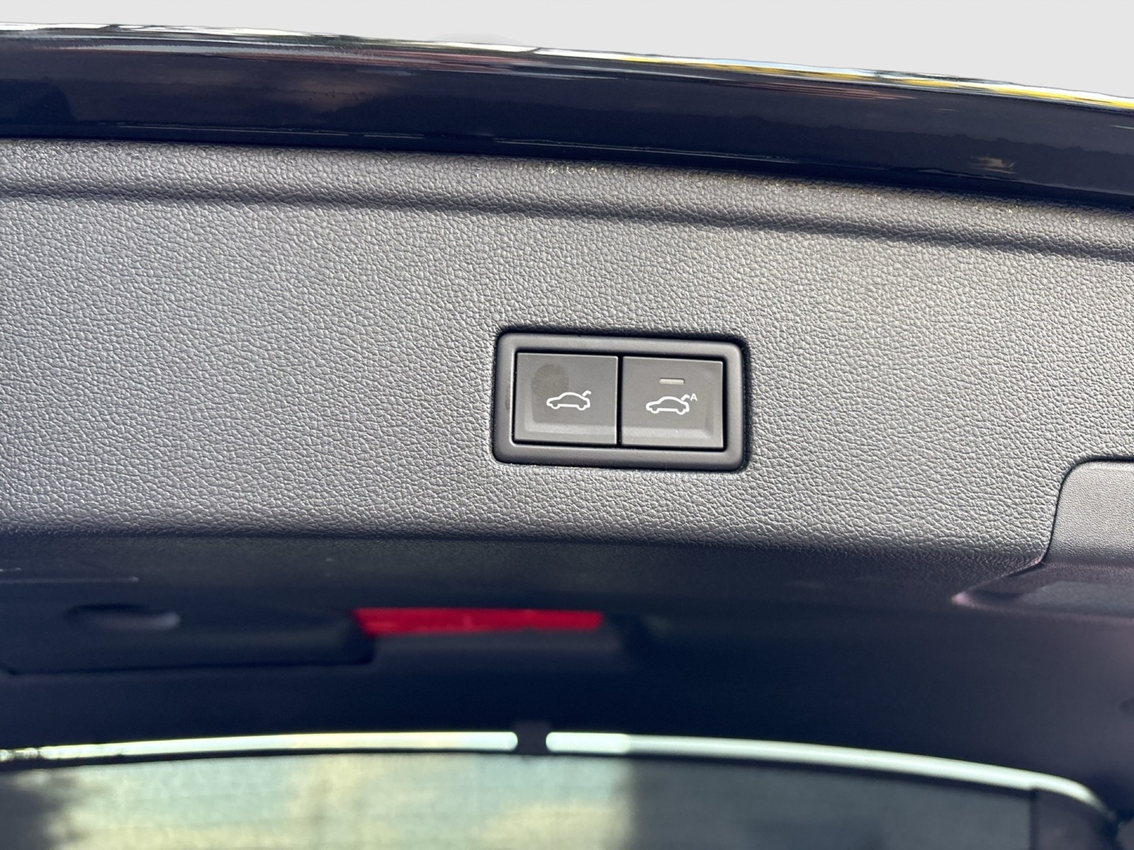 Volkswagen Touareg HYBRID R DYNAUDIO AHK 360°CAM ACC LM21