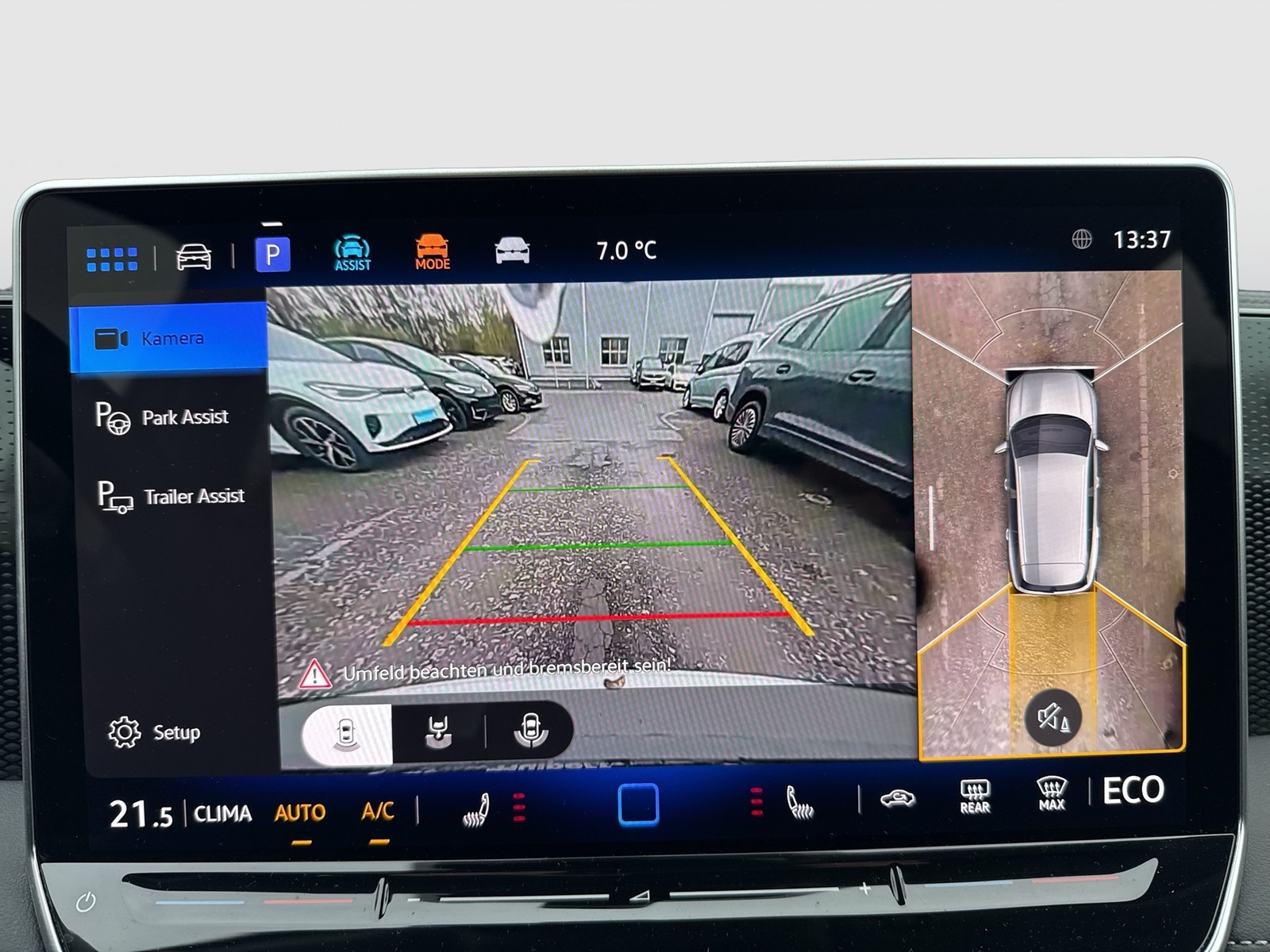 Volkswagen Tiguan 1.5 HYBRID LIFE NEUES MODELL AHK ACC LM18