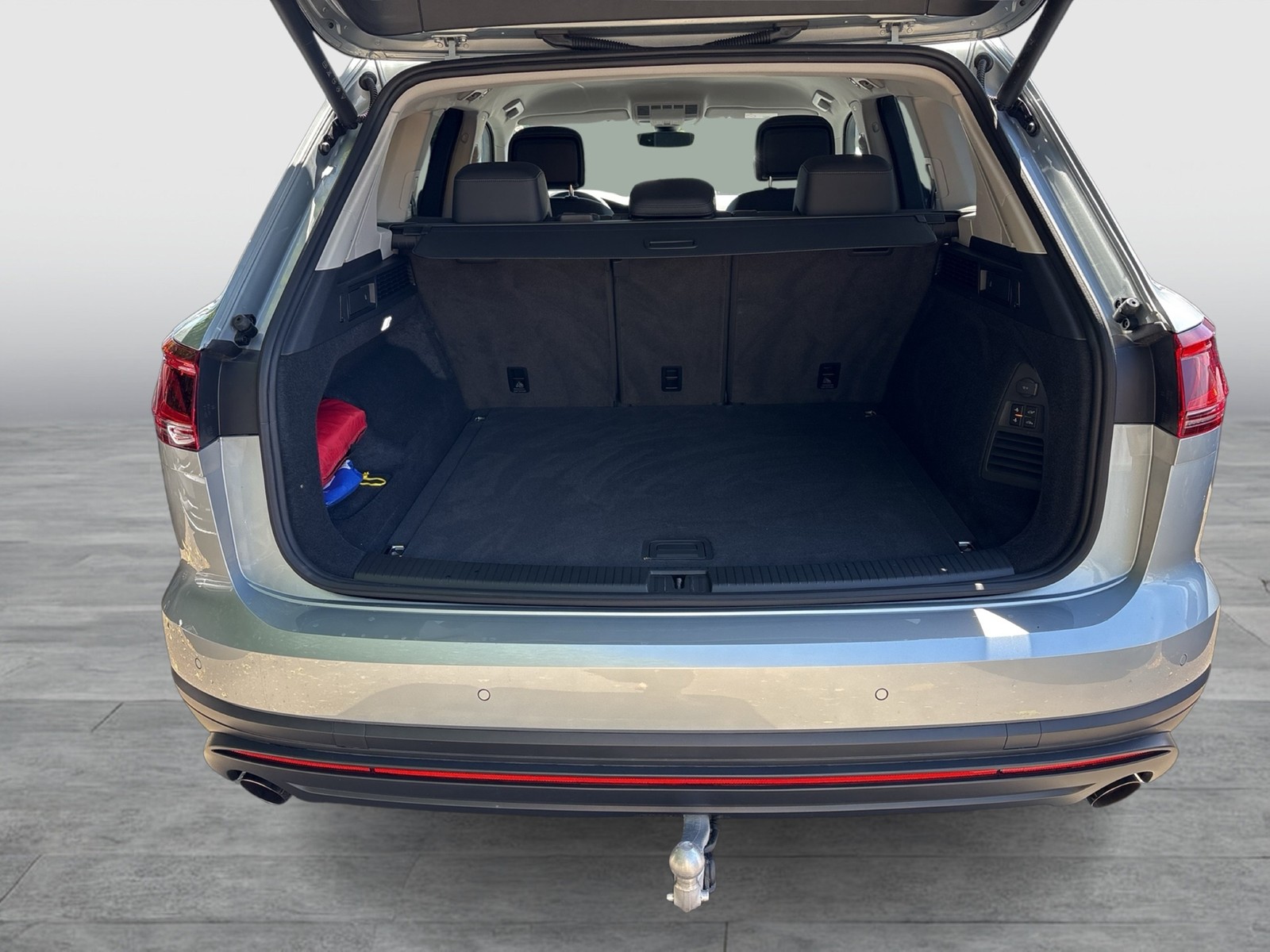 Volkswagen Touareg V6 STANDHEIZ. AHK CAM ACC E-KLAPPE NAVI