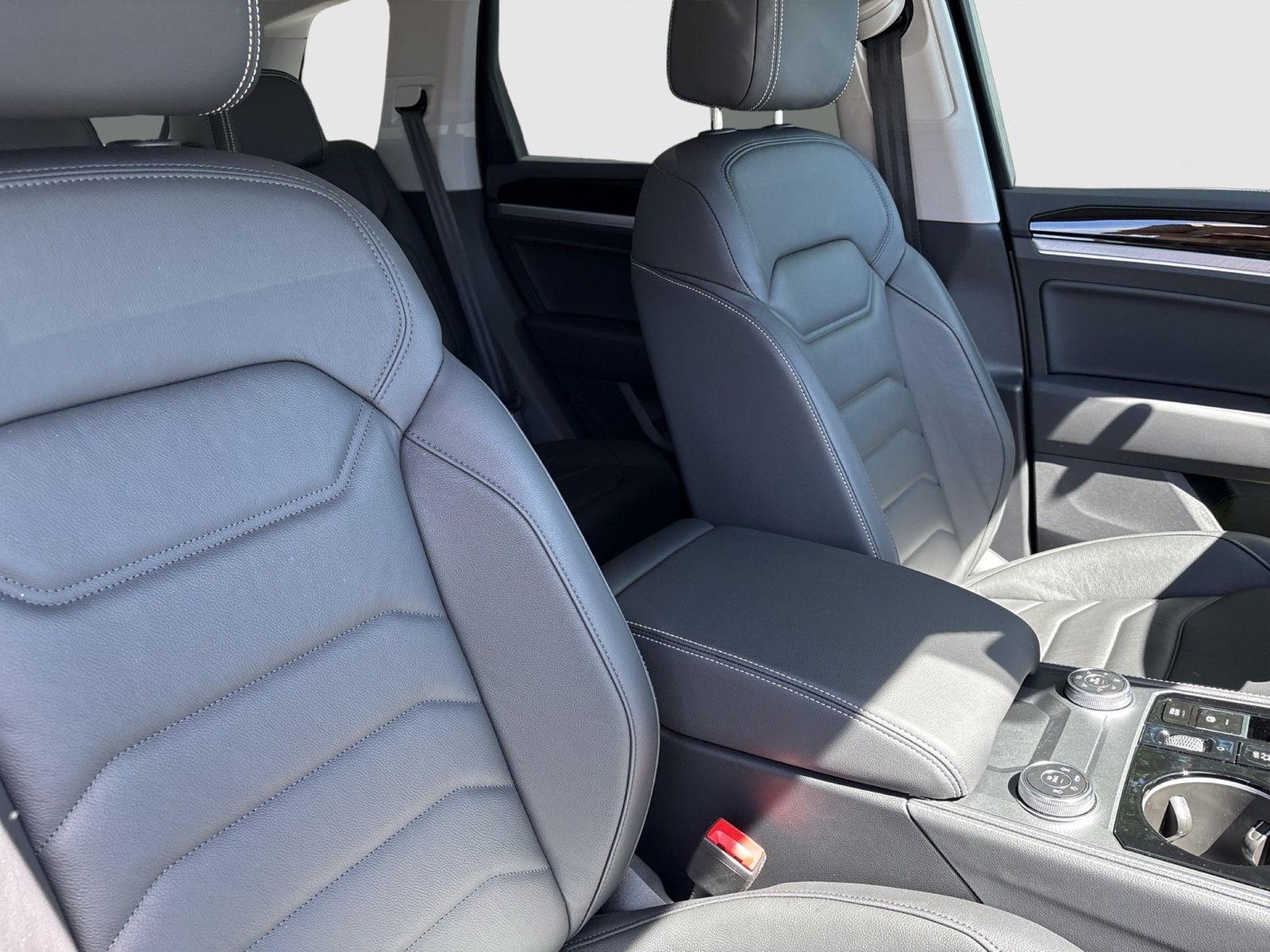 Volkswagen Touareg V6 STANDHEIZ. AHK CAM ACC E-KLAPPE NAVI