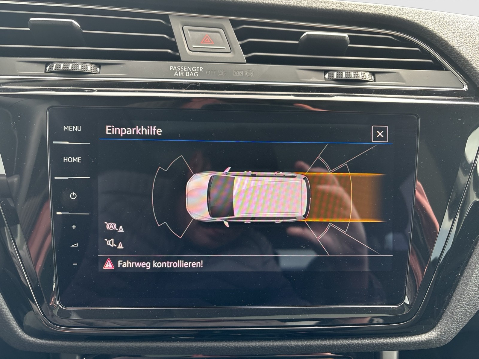 Volkswagen Touran 2.0 HIGHLINE AHK PANO NAVI CARPLAY