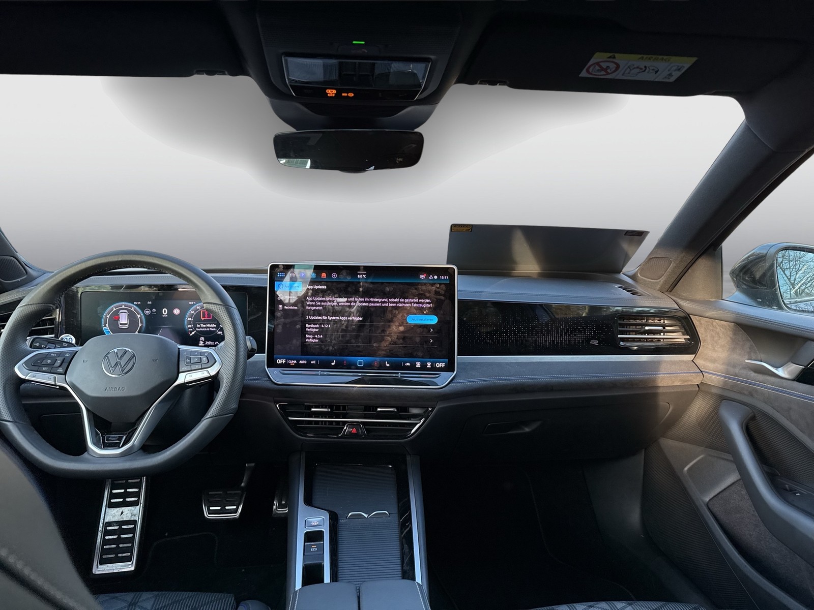 Volkswagen Passat Variant 2.0 R-LINE 4X4 NEUES MODELL PANO